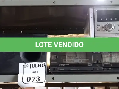 LOTE 073 - 01 MICRO HI-FI SYSTEM,MODELO: LX-W550A BI VOLTS, 01 TAPE DECK PHILIPS, MODELO FC-310 MARCA PHILIPS E 01 CAIXA SUBWOOFER MARCA SAMSUNG.(NO ESTADO) ATENÇÃO! FAZER A VISITAÇÃO ANTES DE ARREMATAR, NÃO SABEMOS SE FUNCIONA. LEILÃO NÃO TEM GARANTIA E NEM DEVOLUÇÃO, SUJEITO A POSSÍVEIS AVARIAS VISÍVEIS/OCULTAS E/OU AUSÊNCIA DE COMPONENTES.