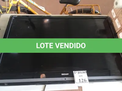 LOTE 126 - 01 TV HDMI LCD 42’’ MARCA SEMP TOSHIBA (NO ESTADO) ATENÇÃO! FAZER A VISITAÇÃO ANTES DE ARREMATAR, NÃO SABEMOS SE FUNCIONA. LEILÃO NÃO TEM GARANTIA E NEM DEVOLUÇÃO, SUJEITO A POSSÍVEIS AVARIAS VISÍVEIS/OCULTAS E/OU AUSÊNCIA DE COMPONENTES.