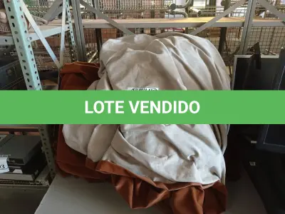 LOTE 089 - 01 LOTE COM CORTINAS DIVERSAS SEMI BLACKOUT. (NO ESTADO) ATENÇÃO! FAZER A VISITAÇÃO ANTES DE ARREMATAR, NÃO SABEMOS SE FUNCIONA. LEILÃO NÃO TEM GARANTIA E NEM DEVOLUÇÃO, SUJEITO A POSSÍVEIS AVARIAS VISÍVEIS/OCULTAS E/OU AUSÊNCIA DE COMPONENTES.
