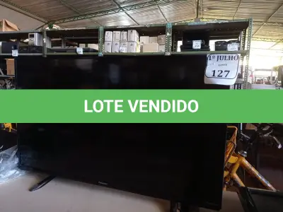 LOTE 127 - 01 TV LED LCD 40’’ MARCA PANASONIC. (NO ESTADO) ATENÇÃO! FAZER A VISITAÇÃO ANTES DE ARREMATAR, NÃO SABEMOS SE FUNCIONA. LEILÃO NÃO TEM GARANTIA E NEM DEVOLUÇÃO, SUJEITO A POSSÍVEIS AVARIAS VISÍVEIS/OCULTAS E/OU AUSÊNCIA DE COMPONENTES.