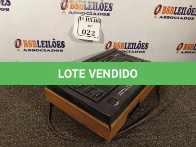 LOTE 022 - 01 TAPE CASSETTE DECK MODELO: CTD-1170 CROWN 220V BIVOLT. (NO ESTADO) ATENÇÃO! FAZER A VISITAÇÃO ANTES DE ARREMATAR, NÃO SABEMOS SE FUNCIONA. LEILÃO NÃO TEM GARANTIA E NEM DEVOLUÇÃO, SUJEITO A POSSÍVEIS AVARIAS VISÍVEIS/OCULTAS E/OU AUSÊNCIA DE COMPONENTES.