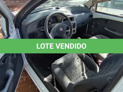 LOTE 018 - 01 FIAT STRADA PICK UP FIRE FLEX; PLACA: JIF-1564; ANO: 2009. CHASSI: 9BD27803M97161682, RENAVAM: 00148257402; (VEÍCULO NÃO FUNCIONA, CORREIA DENTADA QUEBRADA, VEÍCULO FALTANDO RETROVISORES EXTERNOS LD/LE) (NO ESTADO)