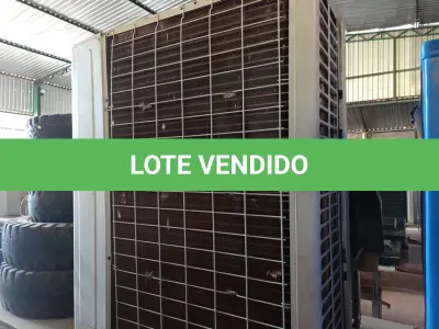 LOTE 198 - 01 SUCATA DE CONDENSADORA E 01 DE EVAPORADORA. (NO ESTADO) ATENÇÃO! FAZER A VISITAÇÃO ANTES DE ARREMATAR, NÃO SABEMOS SE FUNCIONA. LEILÃO NÃO TEM GARANTIA E NEM DEVOLUÇÃO, SUJEITO A POSSÍVEIS AVARIAS VISÍVEIS/OCULTAS E/OU AUSÊNCIA DE COMPONENTES.