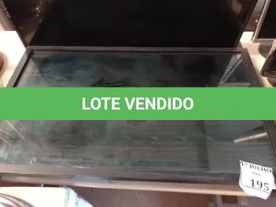 LOTE 195 - 01 TV LG 43’’ E 01 MONITOR LCD 42’’. (NO ESTADO) ATENÇÃO! FAZER A VISITAÇÃO ANTES DE ARREMATAR, NÃO SABEMOS SE FUNCIONA. LEILÃO NÃO TEM GARANTIA E NEM DEVOLUÇÃO, SUJEITO A POSSÍVEIS AVARIAS VISÍVEIS/OCULTAS E/OU AUSÊNCIA DE COMPONENTES.