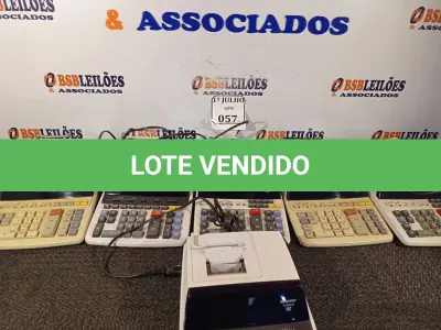 LOTE 057 - 06 CALCULADORAS MARCA SHARP. (NO ESTADO) ATENÇÃO! FAZER A VISITAÇÃO ANTES DE ARREMATAR, NÃO SABEMOS SE FUNCIONA. LEILÃO NÃO TEM GARANTIA E NEM DEVOLUÇÃO, SUJEITO A POSSÍVEIS AVARIAS VISÍVEIS/OCULTAS E/OU AUSÊNCIA DE COMPONENTES.