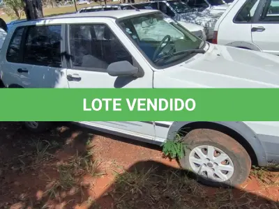 LOTE 035 - 01 FIAT UNO MILLE WAY ECON; PLACA: JIC-6498; ANO: 2009. CHASSI: 9BD15844AA6321798, RENAVAM: 00165550490;  (VEÍCULO NÃO FUNCIONA, BOMBA DE COMBUSTÍVEL TRAVADA). (NO ESTADO)