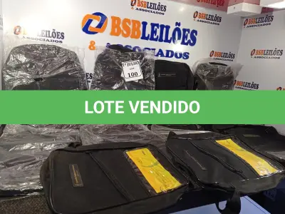 LOTE 100 - 01 LOTE COM 10 BOLSAS/MOCHILAS. (NO ESTADO) ATENÇÃO! FAZER A VISITAÇÃO ANTES DE ARREMATAR, NÃO SABEMOS SE FUNCIONA. LEILÃO NÃO TEM GARANTIA E NEM DEVOLUÇÃO, SUJEITO A POSSÍVEIS AVARIAS VISÍVEIS/OCULTAS E/OU AUSÊNCIA DE COMPONENTES.