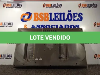 LOTE 069 - 01 TV, MODELO: LC-20B6U-SM MARCA SHARP SEM CONTROLE. (NO ESTADO) ATENÇÃO! FAZER A VISITAÇÃO ANTES DE ARREMATAR, NÃO SABEMOS SE FUNCIONA. LEILÃO NÃO TEM GARANTIA E NEM DEVOLUÇÃO, SUJEITO A POSSÍVEIS AVARIAS VISÍVEIS/OCULTAS E/OU AUSÊNCIA DE COMPONENTES.