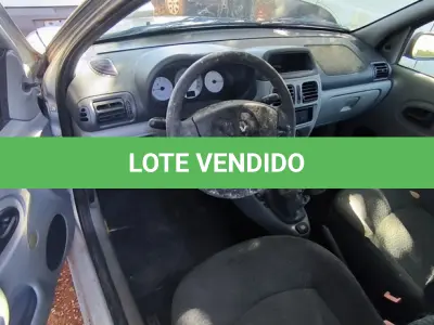 LOTE 014 - 01 RENAULT CLIO AUT1616VS; PLACA: JHM-0617; ANO: 2008. CHASSI: 8A1LB8E058L030886, RENAVAM: 00973876700;(NO ESTADO)