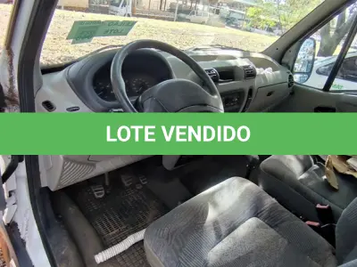 LOTE 045 - 01 RENAULT MASTER FURGÃO 8M3 25DCI; PLACA: JHN-1949; ANO: 2009. CHASSI: 93YADCUD59J199880, RENAVAM: 00116398060;  (COMPRESSOR DO AR/COND TRAVADO, FREIO TRASEIRO E DIANTEIRO DESGASTADO, SUSPENSÃO DIANTEIRA FAZENDO MUITO BARULHO. (NO ESTADO)