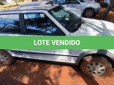 LOTE 043 - 01 FIAT UNO MILLE WAY ECON; PLACA: JIC-6528; ANO: 2009. CHASSI: 9BD15844AA6352343, RENAVAM: 00165582650; (VEÍCULO NÃO FUNCIONA, BOMBA DE COMBUSTÍVEL TRAVADA, VEÍCULO NÃO POSSUI CHAVE (QUEBRADA)). (NO ESTADO)