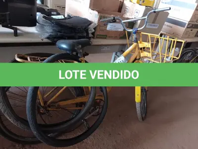 LOTE 113 - 01 BICICLETA CARGUEIRA E 02 PNEUS. (NO ESTADO) ATENÇÃO! FAZER A VISITAÇÃO ANTES DE ARREMATAR, NÃO SABEMOS SE FUNCIONA. LEILÃO NÃO TEM GARANTIA E NEM DEVOLUÇÃO, SUJEITO A POSSÍVEIS AVARIAS VISÍVEIS/OCULTAS E/OU AUSÊNCIA DE COMPONENTES.