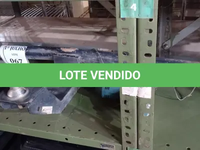 LOTE 067 - 01 REBOQUE E 01 FURADEIRA SEM MARCA APARENTE. (NO ESTADO) ATENÇÃO! FAZER A VISITAÇÃO ANTES DE ARREMATAR, NÃO SABEMOS SE FUNCIONA. LEILÃO NÃO TEM GARANTIA E NEM DEVOLUÇÃO, SUJEITO A POSSÍVEIS AVARIAS VISÍVEIS/OCULTAS E/OU AUSÊNCIA DE COMPONENTES.