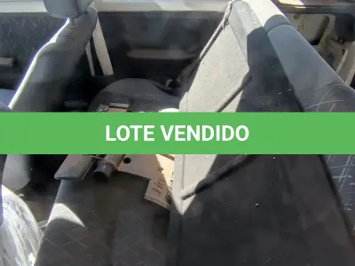LOTE 006 - 01 FIAT UNO MILLE FIRE FLEX; PLACA: JGO-6298; ANO: 2005. CHASSI: 9BD15802764754167, RENAVAM: 00865842256 (VEÍCULO ESTÁ COM A FRENTE BATIDA (FARÓIS, PARACHOQUE, RADIADOR, GRADE DO PARACHOQUE QUEBRADOS, CAPÔ, PARALAMAS, PAINEL FRONTAL AMASSADOS, NÃO FUNCIONOU MAIS APÓS A COLISÃO. (NO ESTADO)