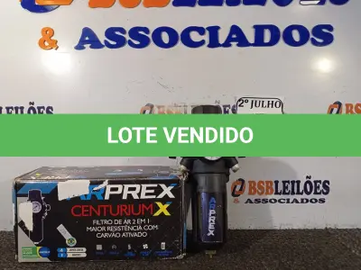 LOTE 038 - 01 FILTRO DE AR 2 EM 1 COM CARVÃO ATIVADO MARCA ARPREX. (NO ESTADO) ATENÇÃO! FAZER A VISITAÇÃO ANTES DE ARREMATAR, NÃO SABEMOS SE FUNCIONA. LEILÃO NÃO TEM GARANTIA E NEM DEVOLUÇÃO, SUJEITO A POSSÍVEIS AVARIAS VISÍVEIS/OCULTAS E/OU AUSÊNCIA DE COMPONENTES.