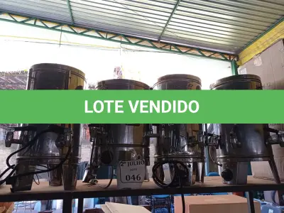 LOTE 046 - 04 CAFETEIRAS EM INOX. (NO ESTADO) ATENÇÃO! FAZER A VISITAÇÃO ANTES DE ARREMATAR, NÃO SABEMOS SE FUNCIONA. LEILÃO NÃO TEM GARANTIA E NEM DEVOLUÇÃO, SUJEITO A POSSÍVEIS AVARIAS VISÍVEIS/OCULTAS E/OU AUSÊNCIA DE COMPONENTES.