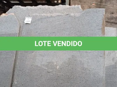 LOTE 533 - 07 CHAPAS DE GRANITO CINZA ANDORINHA. (NO ESTADO) ATENÇÃO! FAZER A VISITAÇÃO ANTES DE ARREMATAR, NÃO SABEMOS SE FUNCIONA. LEILÃO NÃO TEM GARANTIA E NEM DEVOLUÇÃO, SUJEITO A POSSÍVEIS AVARIAS VISÍVEIS/OCULTAS E/OU AUSÊNCIA DE COMPONENTES.