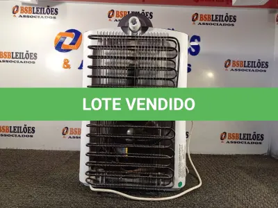 LOTE 079 - 01 BEBEDOURO MARCA COLORMAQ 220V. (NO ESTADO) ATENÇÃO! FAZER A VISITAÇÃO ANTES DE ARREMATAR, NÃO SABEMOS SE FUNCIONA. LEILÃO NÃO TEM GARANTIA E NEM DEVOLUÇÃO, SUJEITO A POSSÍVEIS AVARIAS VISÍVEIS/OCULTAS E/OU AUSÊNCIA DE COMPONENTES.