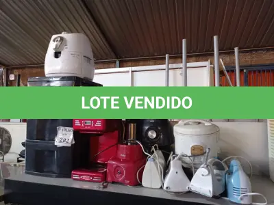 LOTE 282 - 01 LOTE COM UTENSÍLIOS DIVERSOS. (NO ESTADO) ATENÇÃO! FAZER A VISITAÇÃO ANTES DE ARREMATAR, NÃO SABEMOS SE FUNCIONA. LEILÃO NÃO TEM GARANTIA E NEM DEVOLUÇÃO, SUJEITO A POSSÍVEIS AVARIAS VISÍVEIS/OCULTAS E/OU AUSÊNCIA DE COMPONENTES.