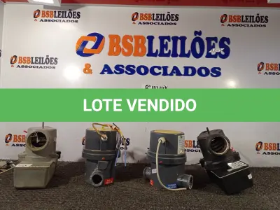 LOTE 052 - 04 AQUECEDORES PARA BANHEIRA. (NO ESTADO) ATENÇÃO! FAZER A VISITAÇÃO ANTES DE ARREMATAR, NÃO SABEMOS SE FUNCIONA. LEILÃO NÃO TEM GARANTIA E NEM DEVOLUÇÃO, SUJEITO A POSSÍVEIS AVARIAS VISÍVEIS/OCULTAS E/OU AUSÊNCIA DE COMPONENTES.