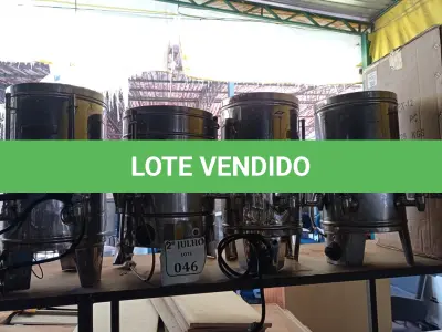 LOTE 046 - 04 CAFETEIRAS EM INOX. (NO ESTADO) ATENÇÃO! FAZER A VISITAÇÃO ANTES DE ARREMATAR, NÃO SABEMOS SE FUNCIONA. LEILÃO NÃO TEM GARANTIA E NEM DEVOLUÇÃO, SUJEITO A POSSÍVEIS AVARIAS VISÍVEIS/OCULTAS E/OU AUSÊNCIA DE COMPONENTES.