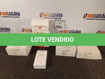 LOTE 006 - 01 PROJETOR CAMCORDER 3M, 03 APARELHOS WI-FI VONAGE E 01 RELÓGIO DIGITAL INCOMPLETO.  (NO ESTADO) ATENÇÃO! FAZER A VISITAÇÃO ANTES DE ARREMATAR, NÃO SABEMOS SE FUNCIONA. LEILÃO NÃO TEM GARANTIA E NEM DEVOLUÇÃO, SUJEITO A POSSÍVEIS AVARIAS VISÍVEIS/OCULTAS E/OU AUSÊNCIA DE COMPONENTES.