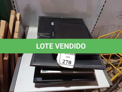 LOTE 278 - 09 MONITORES PARA RETIRADA DE PEÇAS. (NO ESTADO) ATENÇÃO! FAZER A VISITAÇÃO ANTES DE ARREMATAR, NÃO SABEMOS SE FUNCIONA. LEILÃO NÃO TEM GARANTIA E NEM DEVOLUÇÃO, SUJEITO A POSSÍVEIS AVARIAS VISÍVEIS/OCULTAS E/OU AUSÊNCIA DE COMPONENTES.