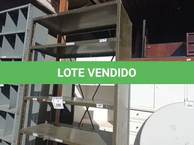 LOTE 308 - 01 ARMÁRIO DE AÇO COM 06 PRATELEIRAS. (NO ESTADO) ATENÇÃO! FAZER A VISITAÇÃO ANTES DE ARREMATAR, NÃO SABEMOS SE FUNCIONA. LEILÃO NÃO TEM GARANTIA E NEM DEVOLUÇÃO, SUJEITO A POSSÍVEIS AVARIAS VISÍVEIS/OCULTAS E/OU AUSÊNCIA DE COMPONENTES.