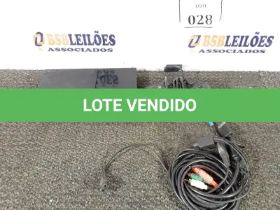 LOTE 028 - 01 PLAYSTATIOS2 COM 01 CONTROLE E FONTE, MODELO:SCPH90010 MARCA SONY. (NO ESTADO) ATENÇÃO! FAZER A VISITAÇÃO ANTES DE ARREMATAR, NÃO SABEMOS SE FUNCIONA. LEILÃO NÃO TEM GARANTIA E NEM DEVOLUÇÃO, SUJEITO A POSSÍVEIS AVARIAS VISÍVEIS/OCULTAS E/OU AUSÊNCIA DE COMPONENTES.