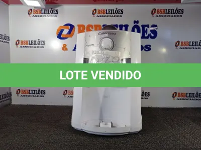 LOTE 079 - 01 BEBEDOURO MARCA COLORMAQ 220V. (NO ESTADO) ATENÇÃO! FAZER A VISITAÇÃO ANTES DE ARREMATAR, NÃO SABEMOS SE FUNCIONA. LEILÃO NÃO TEM GARANTIA E NEM DEVOLUÇÃO, SUJEITO A POSSÍVEIS AVARIAS VISÍVEIS/OCULTAS E/OU AUSÊNCIA DE COMPONENTES.
