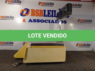 LOTE 059 - 01 BALANÇA MARCA FILIZOLA COM CAPACIDADE MÁXIMA DE 15KG. (NO ESTADO) ATENÇÃO! FAZER A VISITAÇÃO ANTES DE ARREMATAR, NÃO SABEMOS SE FUNCIONA. LEILÃO NÃO TEM GARANTIA E NEM DEVOLUÇÃO, SUJEITO A POSSÍVEIS AVARIAS VISÍVEIS/OCULTAS E/OU AUSÊNCIA DE COMPONENTES.