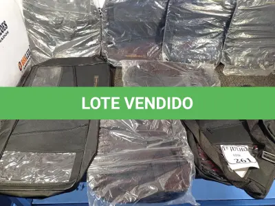 LOTE 261 - 01 LOTE COM 10 BOLSAS/MOCHILAS. (NO ESTADO) ATENÇÃO! FAZER A VISITAÇÃO ANTES DE ARREMATAR, NÃO SABEMOS SE FUNCIONA. LEILÃO NÃO TEM GARANTIA E NEM DEVOLUÇÃO, SUJEITO A POSSÍVEIS AVARIAS VISÍVEIS/OCULTAS E/OU AUSÊNCIA DE COMPONENTES.