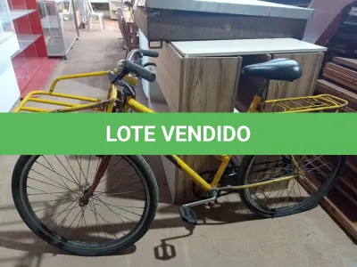 LOTE 279 - 01 BICICLETA CARGUEIRA E 02 RODAS. (NO ESTADO) ATENÇÃO! FAZER A VISITAÇÃO ANTES DE ARREMATAR, NÃO SABEMOS SE FUNCIONA. LEILÃO NÃO TEM GARANTIA E NEM DEVOLUÇÃO, SUJEITO A POSSÍVEIS AVARIAS VISÍVEIS/OCULTAS E/OU AUSÊNCIA DE COMPONENTES.