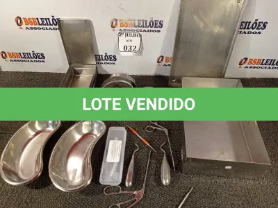 LOTE 032 - 01 LOTE COM MATERIAIS ODONTOLÓGICOS DIVERSOS . (NO ESTADO) ATENÇÃO! FAZER A VISITAÇÃO ANTES DE ARREMATAR, NÃO SABEMOS SE FUNCIONA. LEILÃO NÃO TEM GARANTIA E NEM DEVOLUÇÃO, SUJEITO A POSSÍVEIS AVARIAS VISÍVEIS/OCULTAS E/OU AUSÊNCIA DE COMPONENTES.