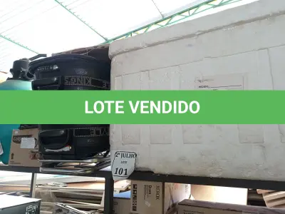 LOTE 101 - 01 LOTE COM MATERIAIS DIVERSOS; SENDO 01 CAIXA DE ISOPOR, 02 MALAS DE VIAGEM, 01 CARRINHO DE COMPRAS INCOMPLETO, 03 ESPETOS PARA CHURRASCO E OUTROS. (NO ESTADO) ATENÇÃO! FAZER A VISITAÇÃO ANTES DE ARREMATAR, NÃO SABEMOS SE FUNCIONA. LEILÃO NÃO TEM GARANTIA E NEM DEVOLUÇÃO, SUJEITO A POSSÍVEIS AVARIAS VISÍVEIS/OCULTAS E/OU AUSÊNCIA DE COMPONENTES.