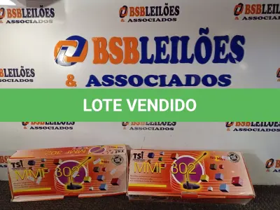 LOTE 110 - 02 MICROFONES DE MESA PROFISSIONAL MMF 302. (NO ESTADO) ATENÇÃO! FAZER A VISITAÇÃO ANTES DE ARREMATAR, NÃO SABEMOS SE FUNCIONA. LEILÃO NÃO TEM GARANTIA E NEM DEVOLUÇÃO, SUJEITO A POSSÍVEIS AVARIAS VISÍVEIS/OCULTAS E/OU AUSÊNCIA DE COMPONENTES.