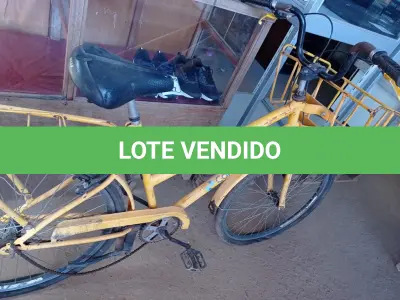 LOTE 295 - 01 BICICLETA CARGUEIRA E 02 RODAS. (NO ESTADO) ATENÇÃO! FAZER A VISITAÇÃO ANTES DE ARREMATAR, NÃO SABEMOS SE FUNCIONA. LEILÃO NÃO TEM GARANTIA E NEM DEVOLUÇÃO, SUJEITO A POSSÍVEIS AVARIAS VISÍVEIS/OCULTAS E/OU AUSÊNCIA DE COMPONENTES.