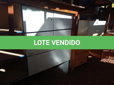 LOTE 306 - 01 LOTE COM 06 MESAS DIVERSAS E 01 ARMÁRIO BRANCO. (NO ESTADO) ATENÇÃO! FAZER A VISITAÇÃO ANTES DE ARREMATAR, NÃO SABEMOS SE FUNCIONA. LEILÃO NÃO TEM GARANTIA E NEM DEVOLUÇÃO, SUJEITO A POSSÍVEIS AVARIAS VISÍVEIS/OCULTAS E/OU AUSÊNCIA DE COMPONENTES.
