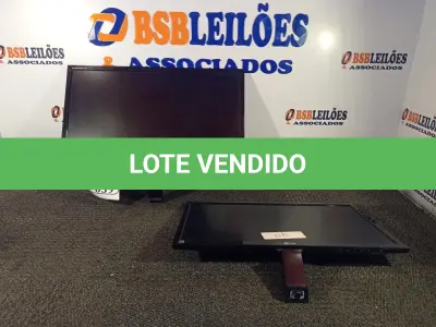 LOTE 059 - 02 MONITORES LCD MARCA LG 22’' E 23’’ COM AVARIAS.(NO ESTADO) ATENÇÃO! FAZER A VISITAÇÃO ANTES DE ARREMATAR, NÃO SABEMOS SE FUNCIONA. LEILÃO NÃO TEM GARANTIA E NEM DEVOLUÇÃO, SUJEITO A POSSÍVEIS AVARIAS VISÍVEIS/OCULTAS E/OU AUSÊNCIA DE COMPONENTES.