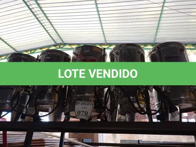 LOTE 078 - 05 CAFETEIRAS INDUSTRIAL EM INOX. (NO ESTADO) ATENÇÃO! FAZER A VISITAÇÃO ANTES DE ARREMATAR, NÃO SABEMOS SE FUNCIONA. LEILÃO NÃO TEM GARANTIA E NEM DEVOLUÇÃO, SUJEITO A POSSÍVEIS AVARIAS VISÍVEIS/OCULTAS E/OU AUSÊNCIA DE COMPONENTES.