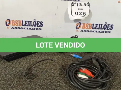LOTE 028 - 01 PLAYSTATIOS2 COM 01 CONTROLE E FONTE, MODELO:SCPH90010 MARCA SONY. (NO ESTADO) ATENÇÃO! FAZER A VISITAÇÃO ANTES DE ARREMATAR, NÃO SABEMOS SE FUNCIONA. LEILÃO NÃO TEM GARANTIA E NEM DEVOLUÇÃO, SUJEITO A POSSÍVEIS AVARIAS VISÍVEIS/OCULTAS E/OU AUSÊNCIA DE COMPONENTES.