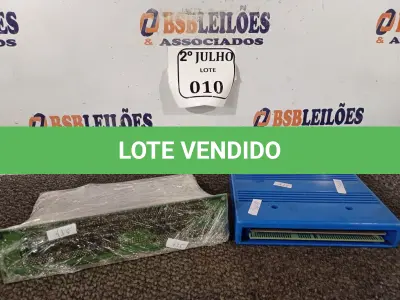 LOTE 010 - 01 CARTUCHO NEO MVS COM PLACA JAMMA. (NO ESTADO) ATENÇÃO! FAZER A VISITAÇÃO ANTES DE ARREMATAR, NÃO SABEMOS SE FUNCIONA. LEILÃO NÃO TEM GARANTIA E NEM DEVOLUÇÃO, SUJEITO A POSSÍVEIS AVARIAS VISÍVEIS/OCULTAS E/OU AUSÊNCIA DE COMPONENTES.
