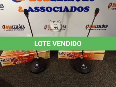 LOTE 199 - 02 MICROFONES DE MESA PROFISSIONAL MMF 302. (NO ESTADO) ATENÇÃO! FAZER A VISITAÇÃO ANTES DE ARREMATAR, NÃO SABEMOS SE FUNCIONA. LEILÃO NÃO TEM GARANTIA E NEM DEVOLUÇÃO, SUJEITO A POSSÍVEIS AVARIAS VISÍVEIS/OCULTAS E/OU AUSÊNCIA DE COMPONENTES.
