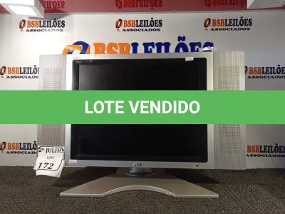 LOTE 172 - 01 MONITOR TV 20” MARCA AOC (NO ESTADO) ATENÇÃO! FAZER A VISITAÇÃO ANTES DE ARREMATAR, NÃO SABEMOS SE FUNCIONA. LEILÃO NÃO TEM GARANTIA E NEM DEVOLUÇÃO, SUJEITO A POSSÍVEIS AVARIAS VISÍVEIS/OCULTAS E/OU AUSÊNCIA DE COMPONENTES.