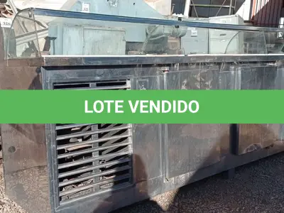 LOTE 451 - 01 BALCÃO REFRIGERADO EM INOX (NO ESTADO) ATENÇÃO! FAZER A VISITAÇÃO ANTES DE ARREMATAR, NÃO SABEMOS SE FUNCIONA. LEILÃO NÃO TEM GARANTIA E NEM DEVOLUÇÃO, SUJEITO A POSSÍVEIS AVARIAS VISÍVEIS/OCULTAS E/OU AUSÊNCIA DE COMPONENTES.