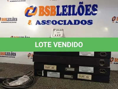 LOTE 119 - 04 SWITCHES. (NO ESTADO) ATENÇÃO! FAZER A VISITAÇÃO ANTES DE ARREMATAR, NÃO SABEMOS SE FUNCIONA. LEILÃO NÃO TEM GARANTIA E NEM DEVOLUÇÃO, SUJEITO A POSSÍVEIS AVARIAS VISÍVEIS/OCULTAS E/OU AUSÊNCIA DE COMPONENTES.