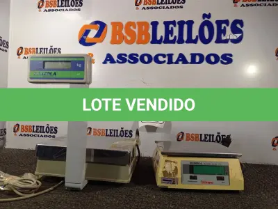 LOTE 372 - 01 BALANÇA PEQUENA FILIZOLA 6KG E 01 BALANÇA PEQUENA URANO (NO ESTADO) ATENÇÃO! FAZER A VISITAÇÃO ANTES DE ARREMATAR, NÃO SABEMOS SE FUNCIONA. LEILÃO NÃO TEM GARANTIA E NEM DEVOLUÇÃO, SUJEITO A POSSÍVEIS AVARIAS VISÍVEIS/OCULTAS E/OU AUSÊNCIA DE COMPONENTES.