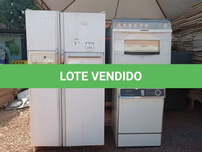 LOTE 214 - 01 GELADEIRA, 01FOGÃO ,01 LAVA-LOUÇA PARA RETIRADA DE PEÇAS (NO ESTADO) ATENÇÃO! FAZER A VISITAÇÃO ANTES DE ARREMATAR, NÃO SABEMOS SE FUNCIONA. LEILÃO NÃO TEM GARANTIA E NEM DEVOLUÇÃO, SUJEITO A POSSÍVEIS AVARIAS VISÍVEIS/OCULTAS E/OU AUSÊNCIA DE COMPONENTES.