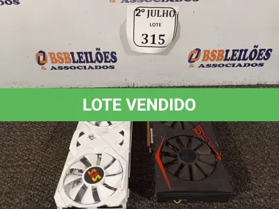 LOTE 315 - 02 PLACAS DE VÍDEO (NO ESTADO) ATENÇÃO! FAZER A VISITAÇÃO ANTES DE ARREMATAR, NÃO SABEMOS SE FUNCIONA. LEILÃO NÃO TEM GARANTIA E NEM DEVOLUÇÃO, SUJEITO A POSSÍVEIS AVARIAS VISÍVEIS/OCULTAS E/OU AUSÊNCIA DE COMPONENTES.
