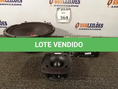 LOTE 364 - 01 SUBWOOFER PUNCH ,01CD PLAYER PANASONIC E 01 TWEETER  SELENIUM (NO ESTADO) ATENÇÃO! FAZER A VISITAÇÃO ANTES DE ARREMATAR, NÃO SABEMOS SE FUNCIONA. LEILÃO NÃO TEM GARANTIA E NEM DEVOLUÇÃO, SUJEITO A POSSÍVEIS AVARIAS VISÍVEIS/OCULTAS E/OU AUSÊNCIA DE COMPONENTES.